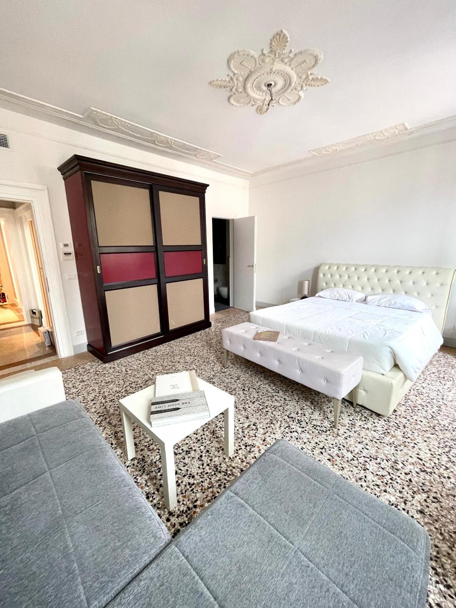 The B Collection - San Marco Riva Schiavoni Apartamento Veneza Exterior foto
